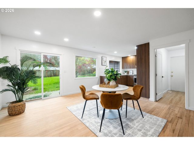 5431 Sw 53RD Ave, Portland, OR 97221