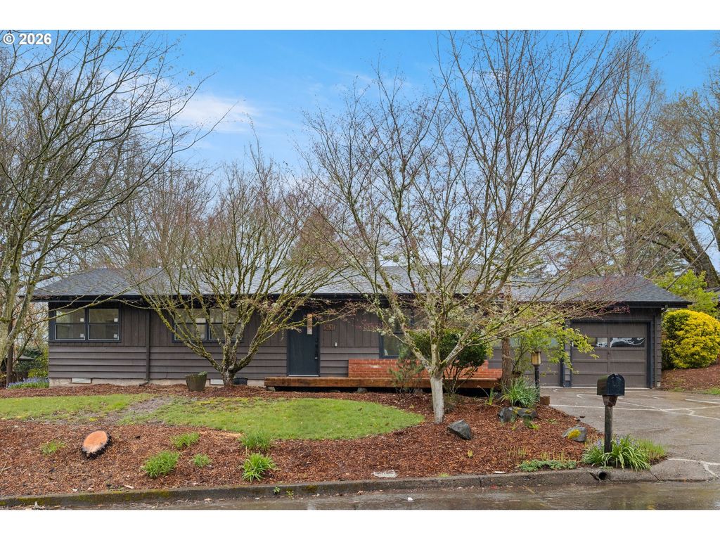 5431 Sw 53RD Ave, Portland, OR 97221