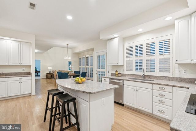17804 MARBLE HILL PL, Germantown, MD 20874