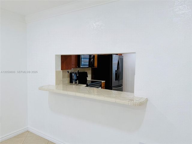 1100 W 35th Street 8, Hialeah, FL 33012