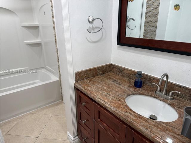 1100 W 35th Street 8, Hialeah, FL 33012