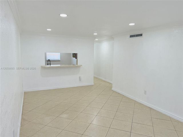 1100 W 35th Street 8, Hialeah, FL 33012