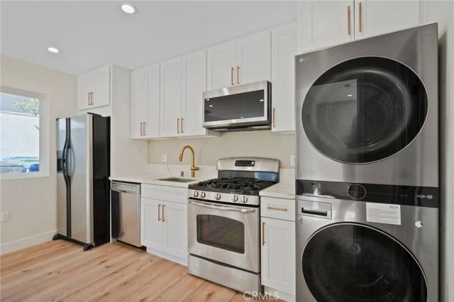 21703 Costanso, Woodland Hills, CA 91364