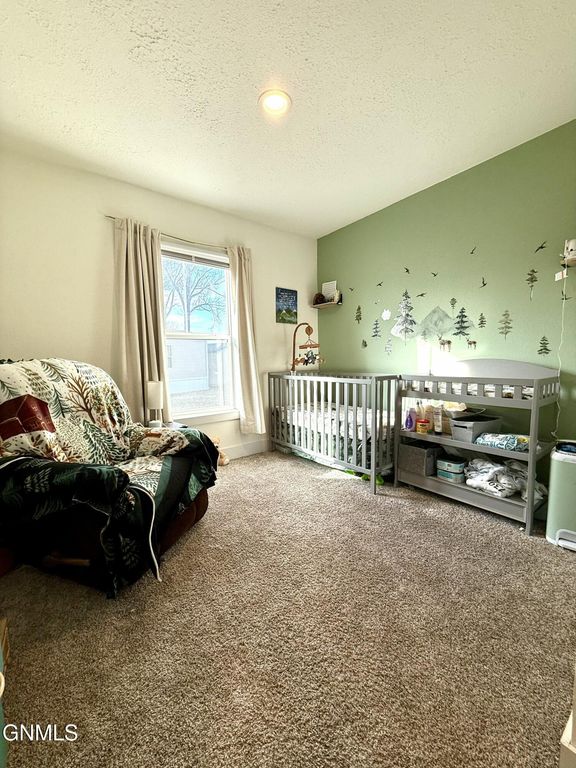 322 Bedford Boulevard, Bismarck, ND 58504 photo 10