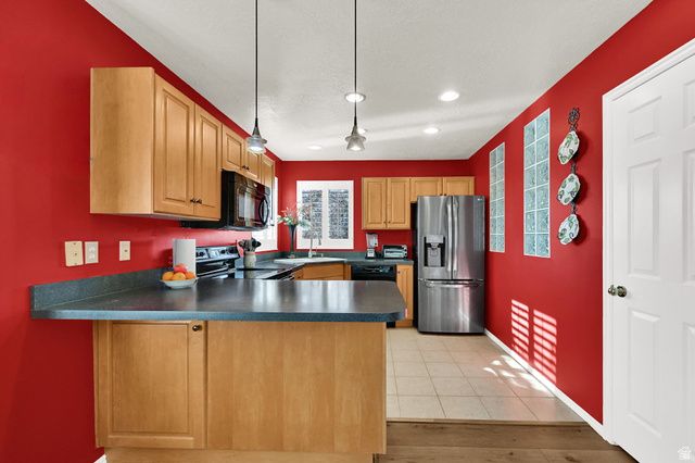 5729 MAIN POINT BLVD, South Ogden, UT 84405