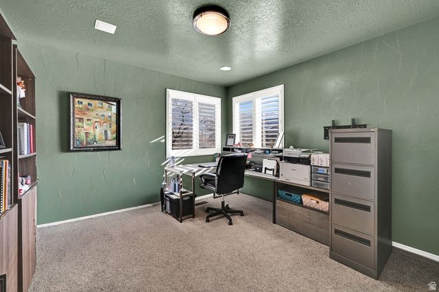 5729 MAIN POINT BLVD, South Ogden, UT 84405