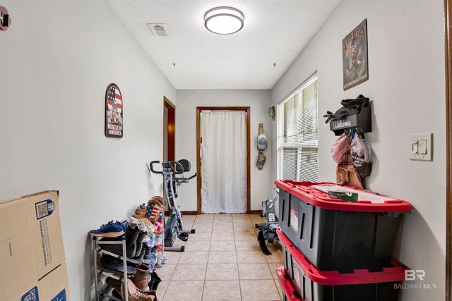 106 Lively Circle, Daphne, AL 36526