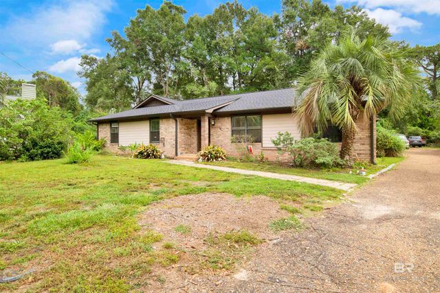 106 Lively Circle, Daphne, AL 36526