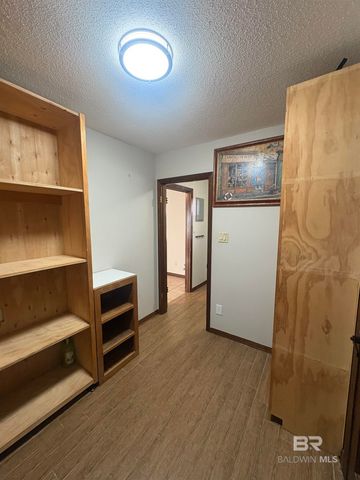 106 Lively Circle, Daphne, AL 36526