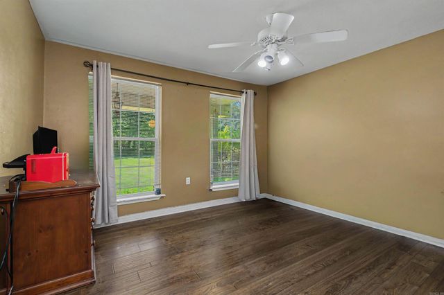 12 Wintercreek Drive, Mayflower, AR 72106