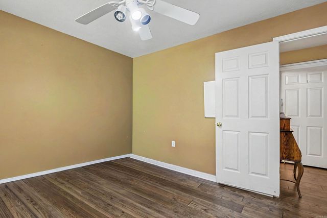 12 Wintercreek Drive, Mayflower, AR 72106