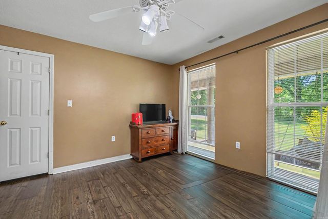 12 Wintercreek Drive, Mayflower, AR 72106