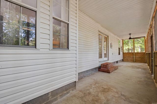 12 Wintercreek Drive, Mayflower, AR 72106