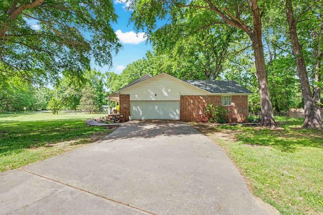 12 Wintercreek Drive, Mayflower, AR 72106