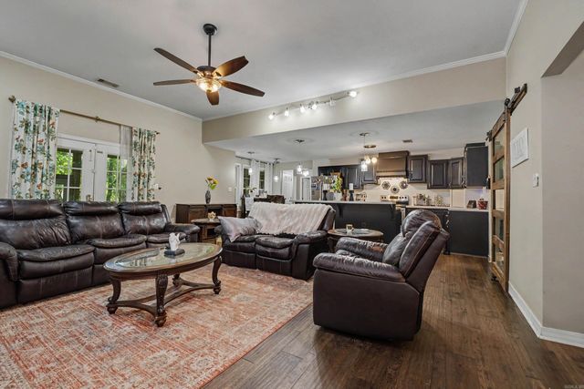 12 Wintercreek Drive, Mayflower, AR 72106