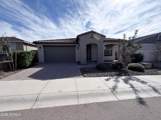 4323 W Palace Station Road, New River, AZ 85087