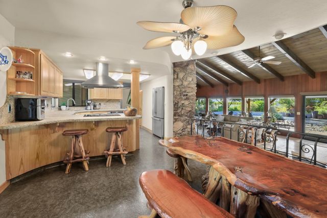 10550 E Kettleman Ln, Lodi, CA 95240