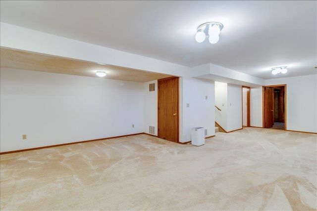 118 E Chestnut, Mulvane, KS 67110
