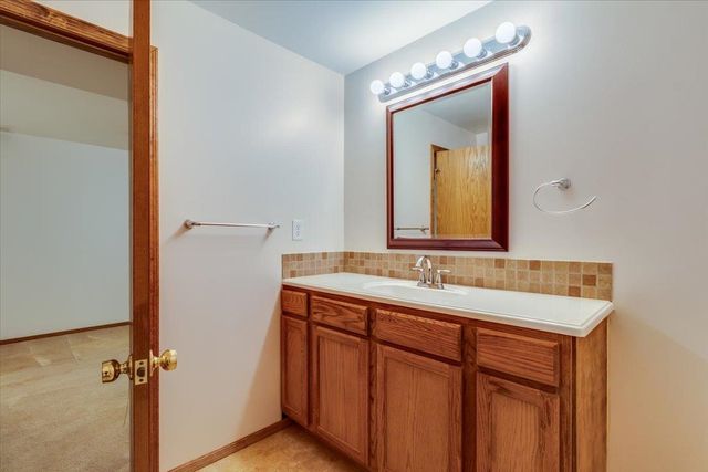 118 E Chestnut, Mulvane, KS 67110