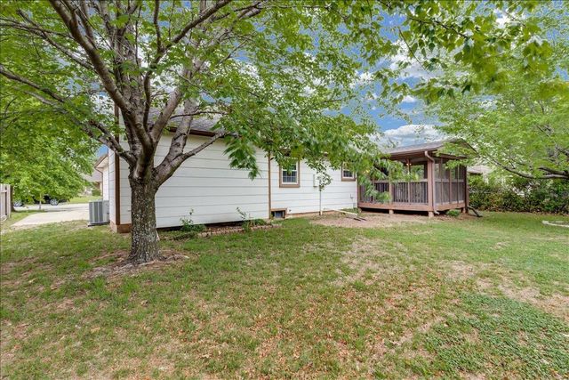 118 E Chestnut, Mulvane, KS 67110