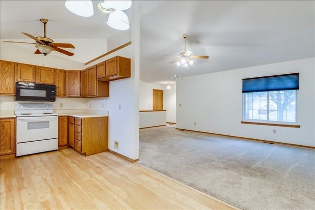 118 E Chestnut, Mulvane, KS 67110