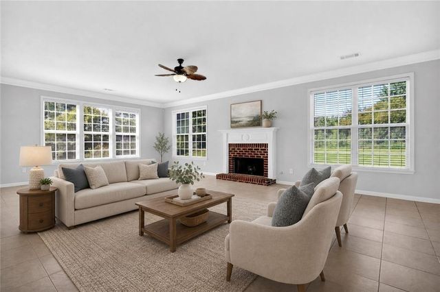 1467 Kilchis Falls Way, Braselton, GA 30517