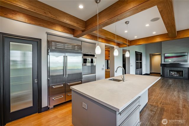 5543 Night Heron Drive, Blaine, WA 98230