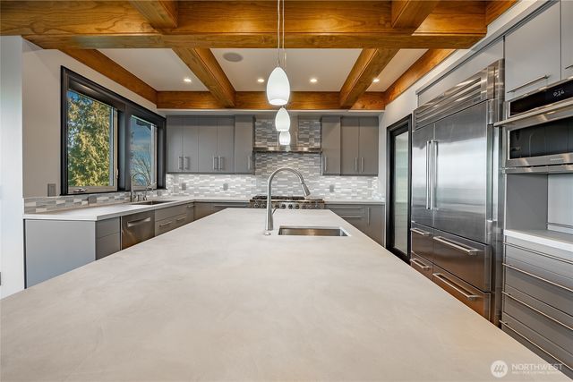 5543 Night Heron Drive, Blaine, WA 98230