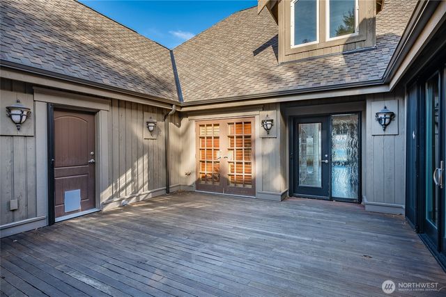 5543 Night Heron Drive, Blaine, WA 98230