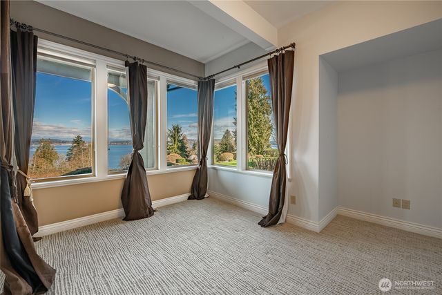 5543 Night Heron Drive, Blaine, WA 98230