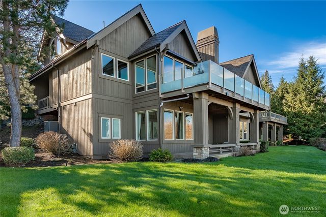 5543 Night Heron Drive, Blaine, WA 98230