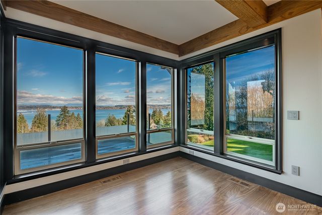 5543 Night Heron Drive, Blaine, WA 98230