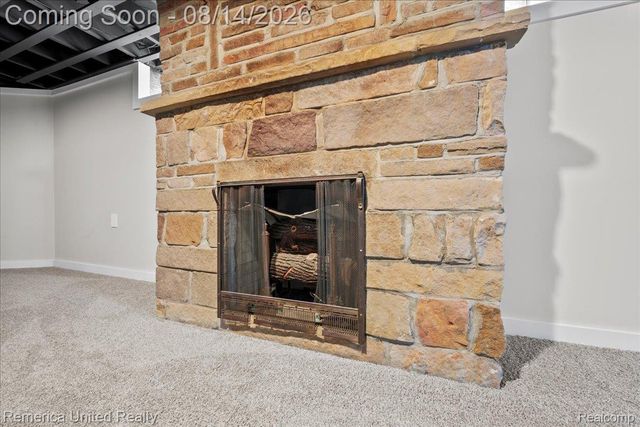 6943 Colonial Street, Dearborn Heights, MI 48127