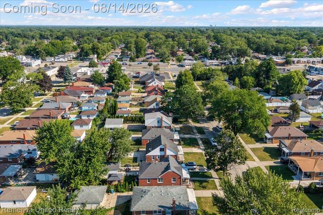 6943 Colonial Street, Dearborn Heights, MI 48127