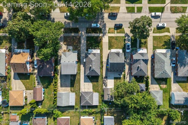 6943 Colonial Street, Dearborn Heights, MI 48127