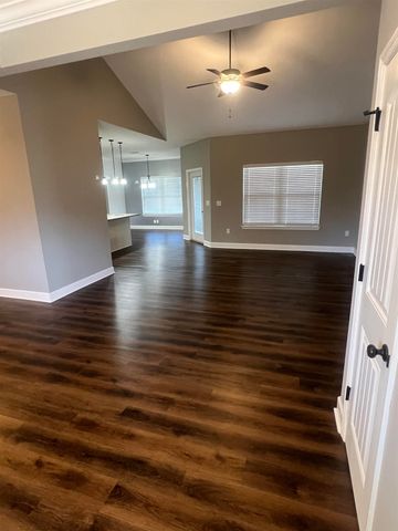 30 Stillwater Lane, Havana, FL 32333