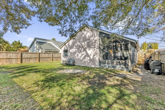 1037 BURNETT STREET, Oviedo, FL 32765