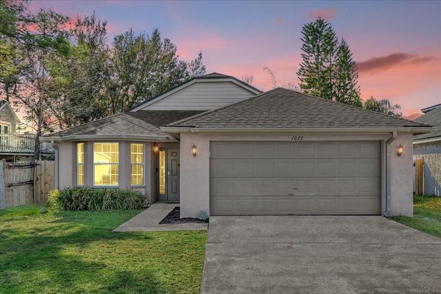 1037 BURNETT STREET, Oviedo, FL 32765