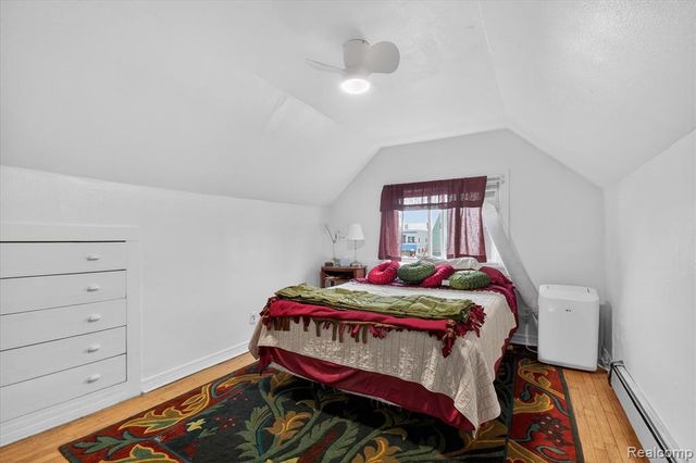 3132-3134 Van Alstyne Street, Wyandotte, MI 48192