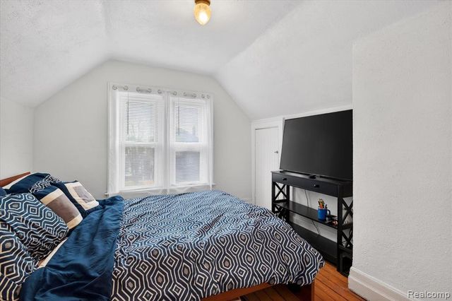 3132-3134 Van Alstyne Street, Wyandotte, MI 48192