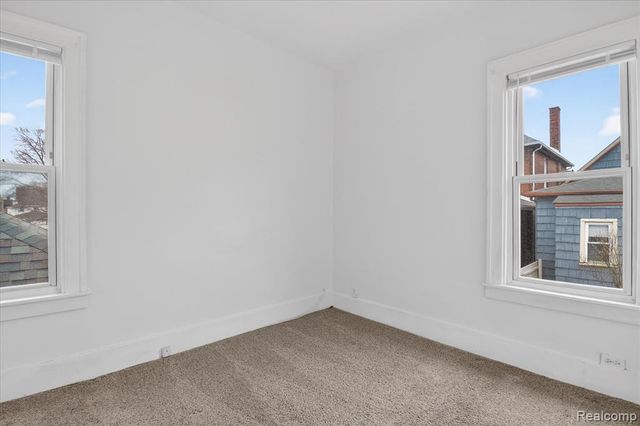 3132-3134 Van Alstyne Street, Wyandotte, MI 48192