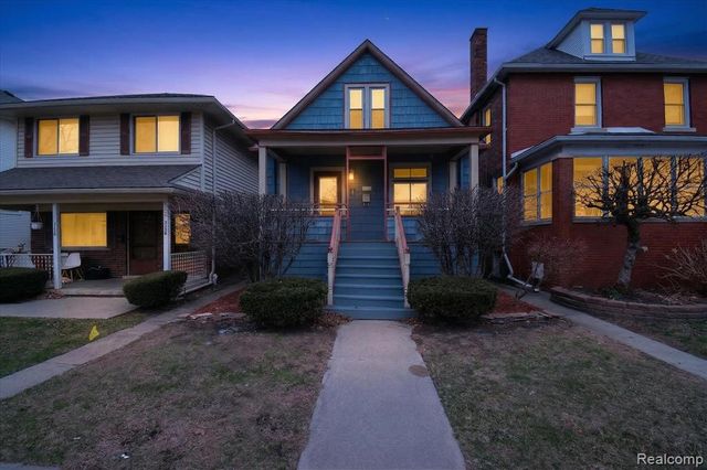 3132-3134 Van Alstyne Street, Wyandotte, MI 48192