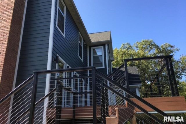 5585 Wood Crest Drive, Quincy, IL 62305