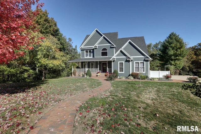 5585 Wood Crest Drive, Quincy, IL 62305