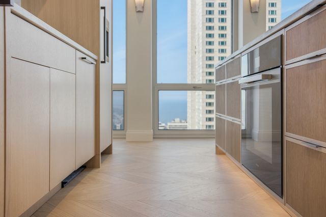 111 E Chestnut Street PH-AB, Chicago, IL 60611