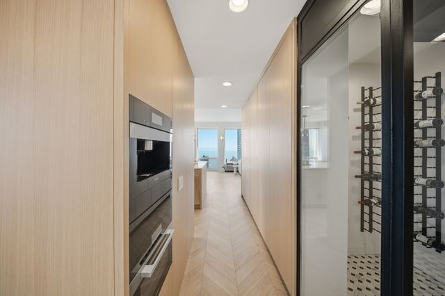 111 E Chestnut Street PH-AB, Chicago, IL 60611
