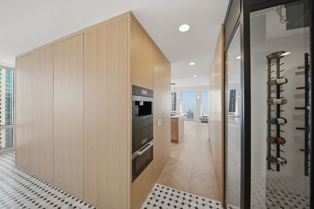 111 E Chestnut Street PH-AB, Chicago, IL 60611