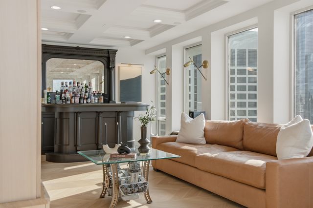111 E Chestnut Street PH-AB, Chicago, IL 60611