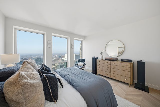 111 E Chestnut Street PH-AB, Chicago, IL 60611