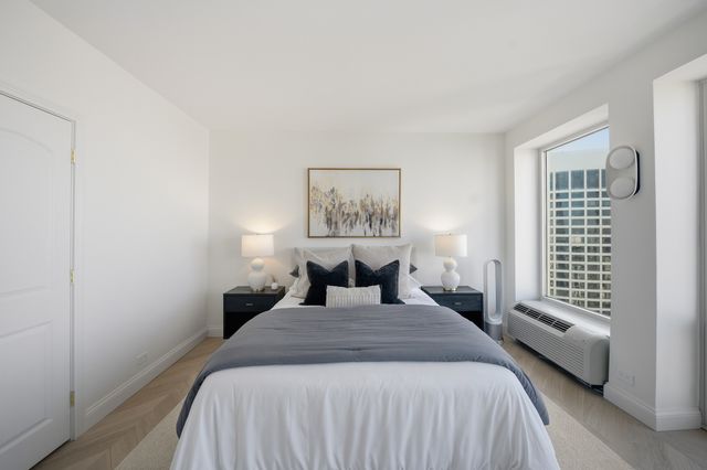 111 E Chestnut Street PH-AB, Chicago, IL 60611
